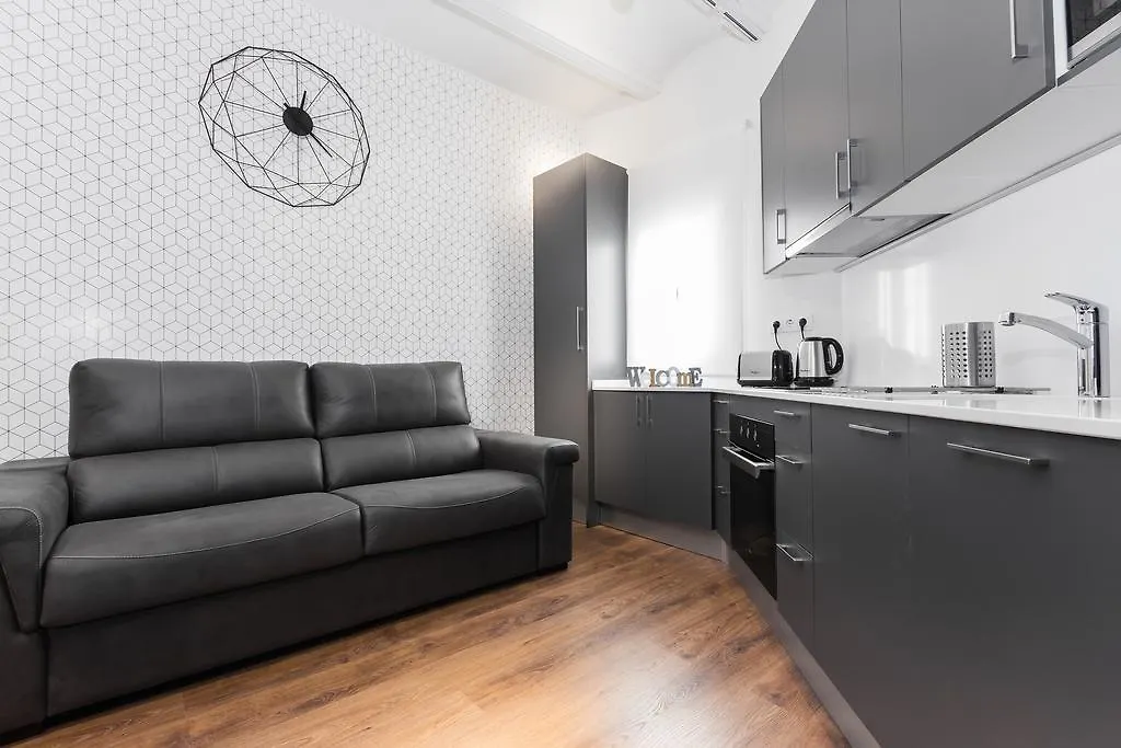 Barcelona Apartments Marina 124 Испания