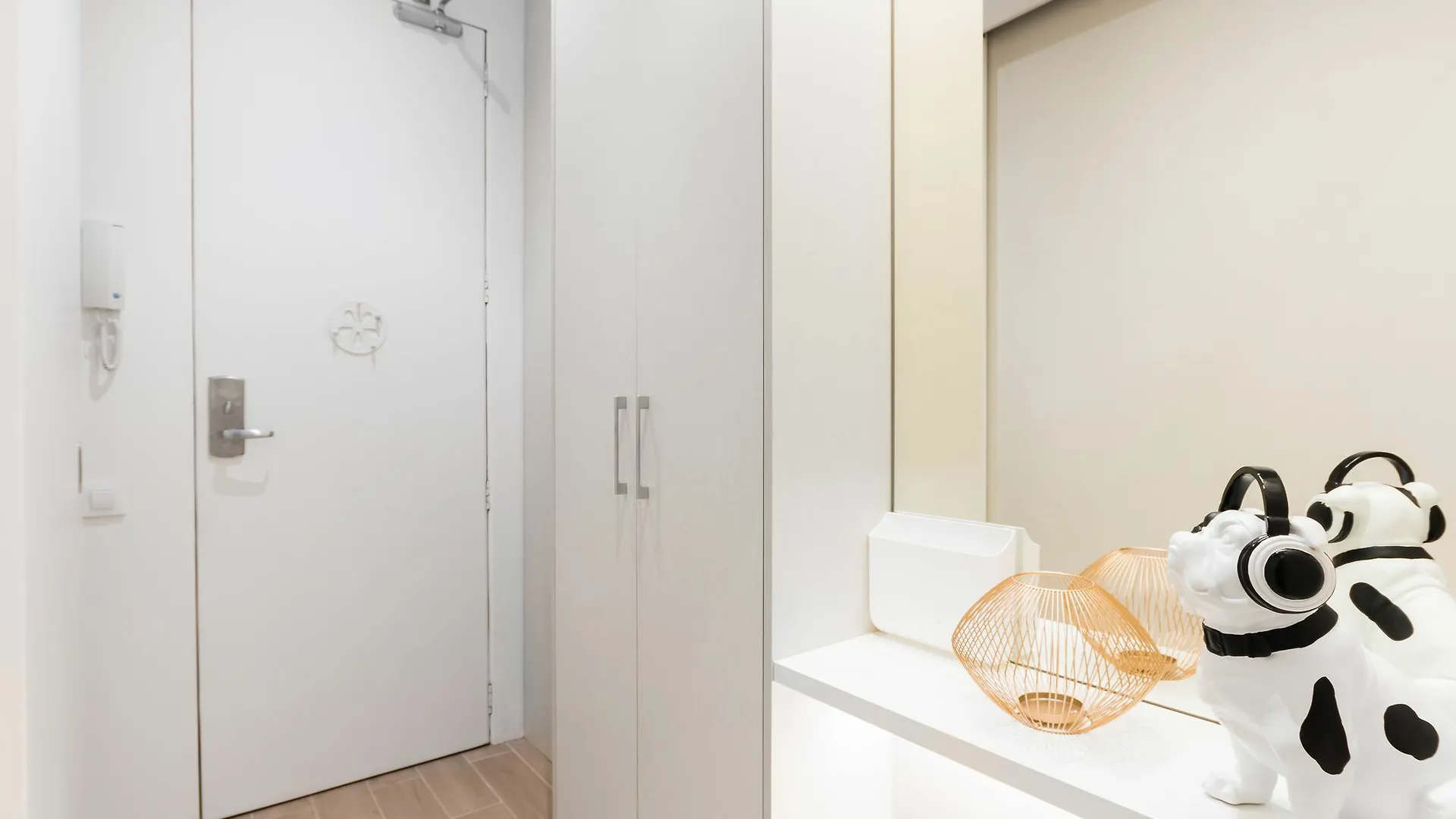 Barcelona Apartments Marina 124 0*,